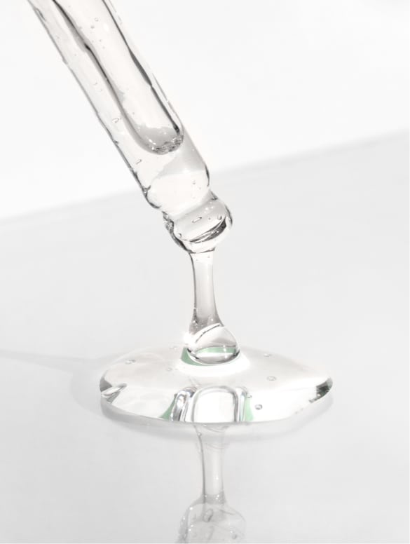 AHA Peeling Concentrate applied on skin